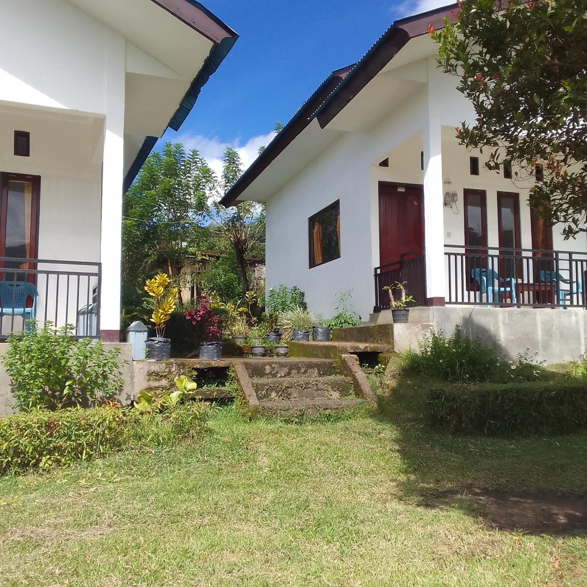 Shila Bungalow Kelimutu Esterno foto